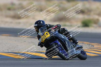media/Mar-26-2023-CVMA (Sun) [[318ada6d46]]/Race 13 500 Supersport-350 Supersport/